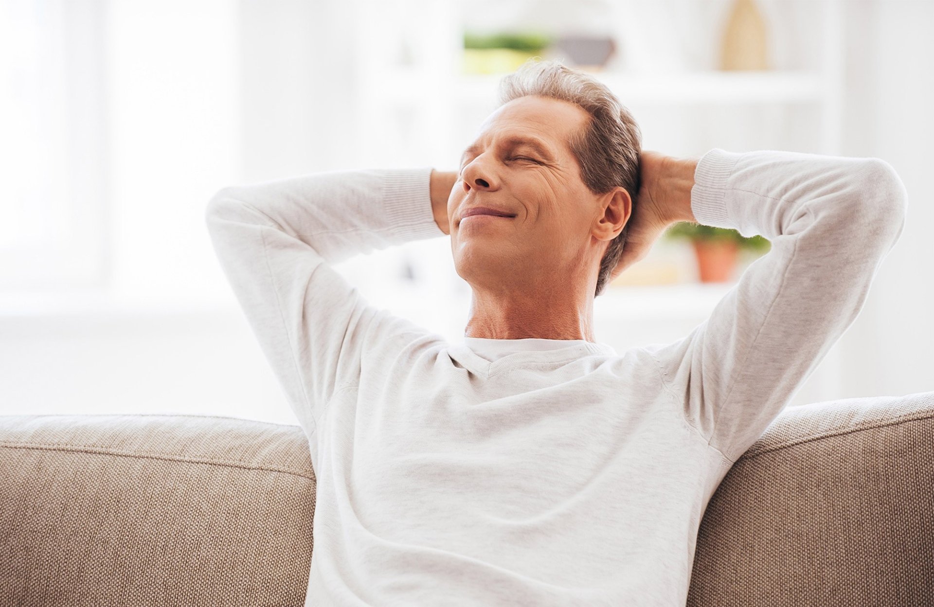 unterseite_02-04_tinnitus-beratung_titelbild_v01_2000x1300